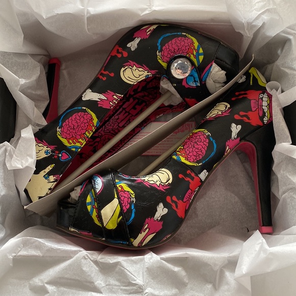 ❤️ NEW - ‘Glamour Guts’ Shoes by IRON FIST ❤️ - Picture 3 of 16